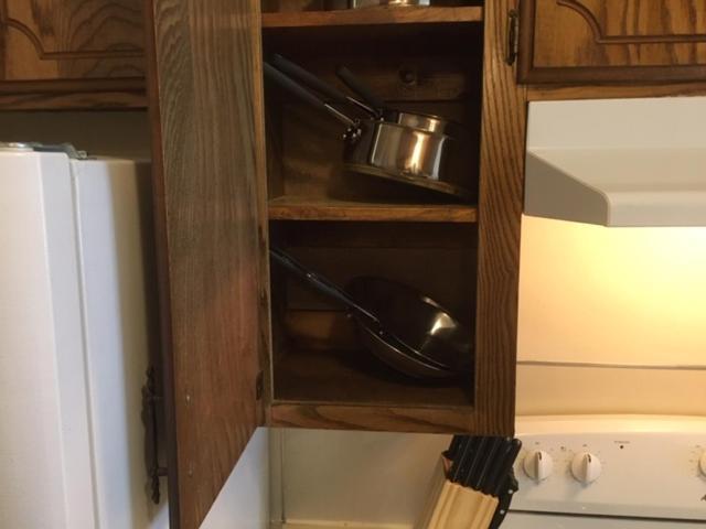 Fully Furnished Two Bedroom Apartment ロートン エクステリア 写真